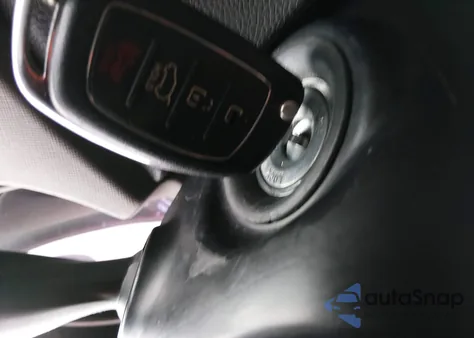 2016 Hyundai Santa Fe Sport 2.4L from USA, damaged, VIN 5XYZTDLB1GG347005